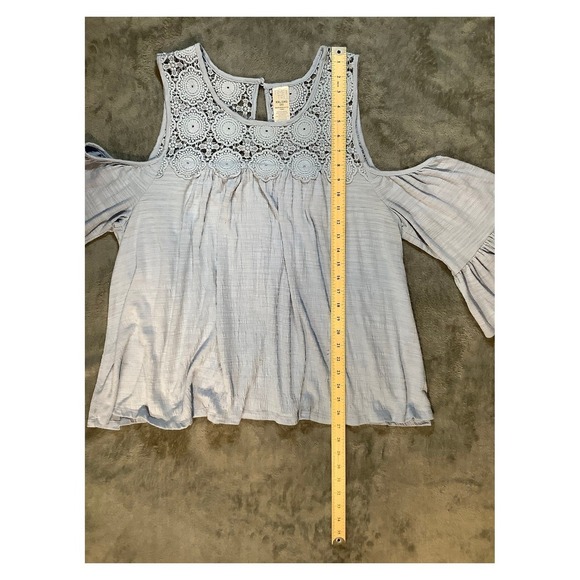 Time and Tru Women's Blue Cold Shoulder Blouse XXL - Picture 4 of 6